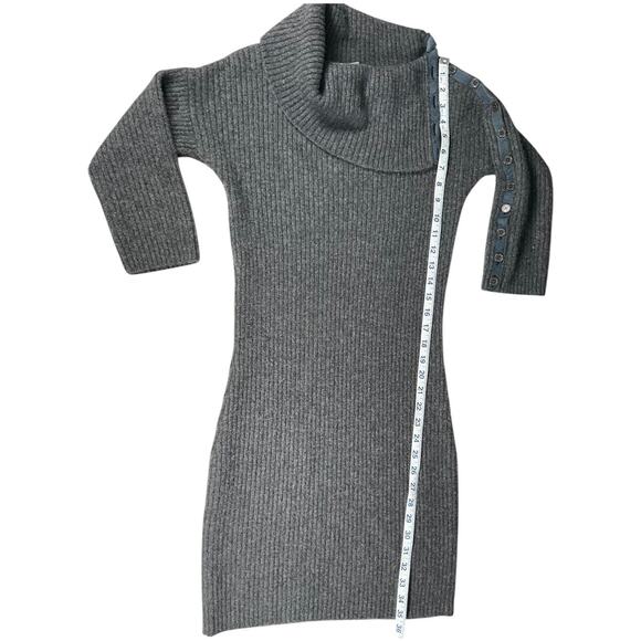 Neiman Marcus 100% Cashmere Button Shoulder Sweater Dress Gray Small Luxurious - Picture 6 of 14